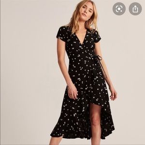 Abercrombie short sleeve ruffle hem midi dress